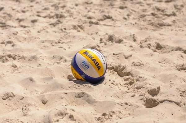 Vivez l'expérience Tchoukball Beach: participez au tournoi national pour les collèges et les écoles !